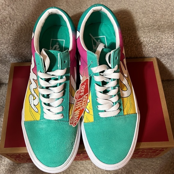 Van Spring Tide - Picture 3 of 6